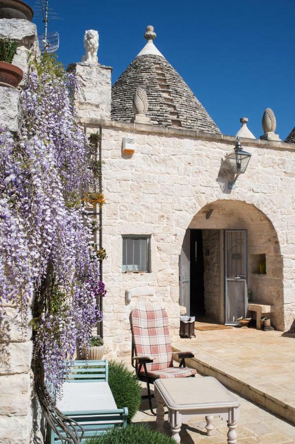 16 Trulli E Giardini Lägenhet Alberobello Exteriör bild