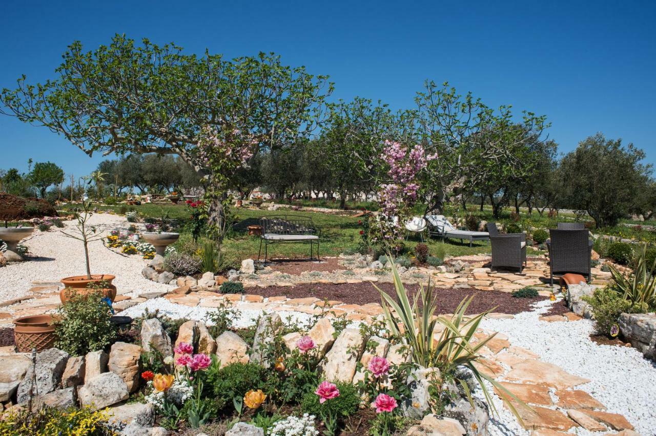 16 Trulli E Giardini Lägenhet Alberobello Exteriör bild